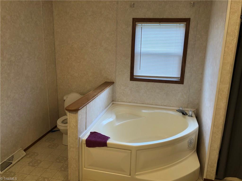 293 Houston Road Mocksville, NC 27028 - Photo 11 of 24 Gallery Image 11