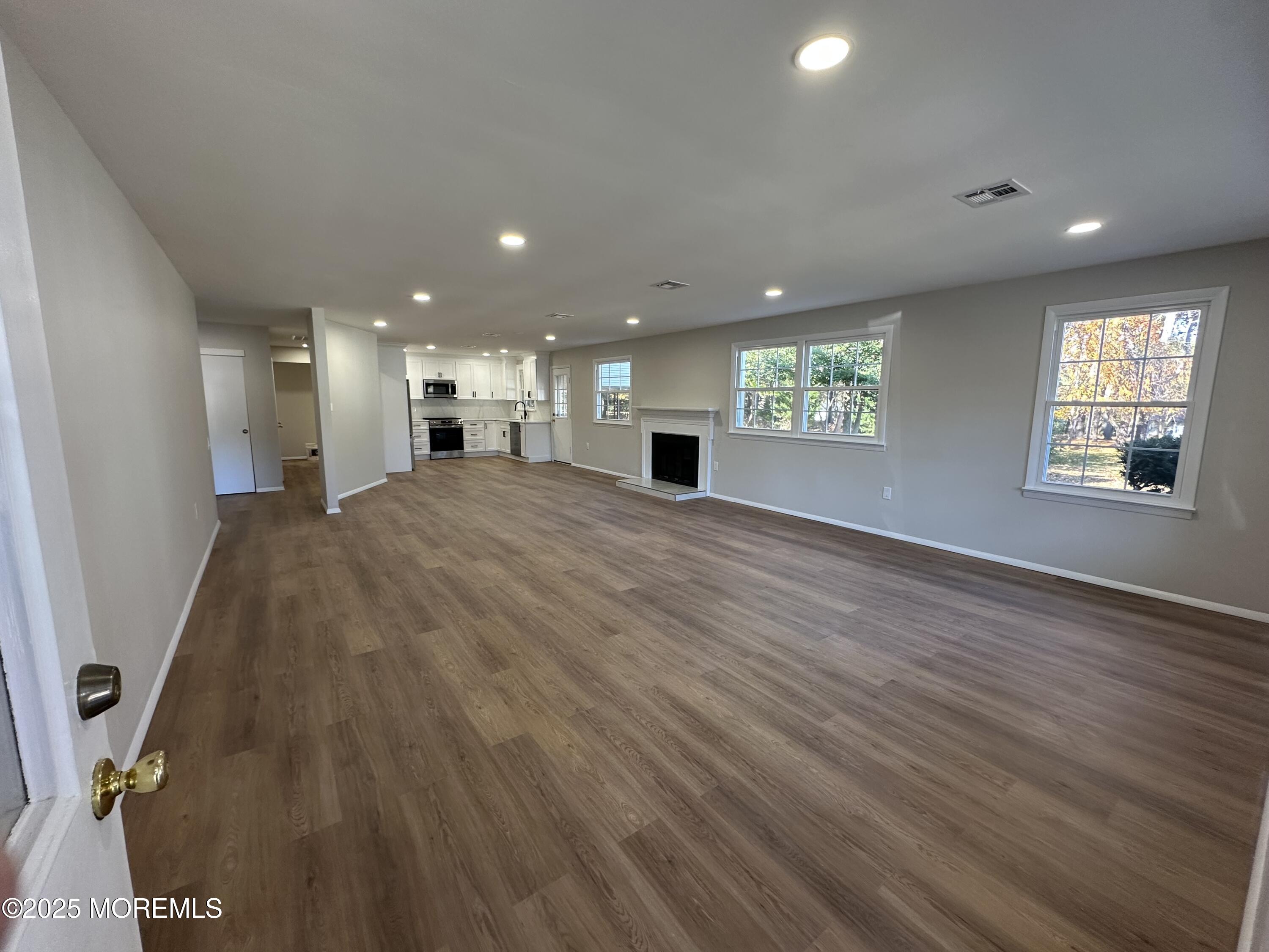 4 B Winthrop Place, Unit 55 Whiting, NJ 08759 - Photo 2 of 23 IMG_9045