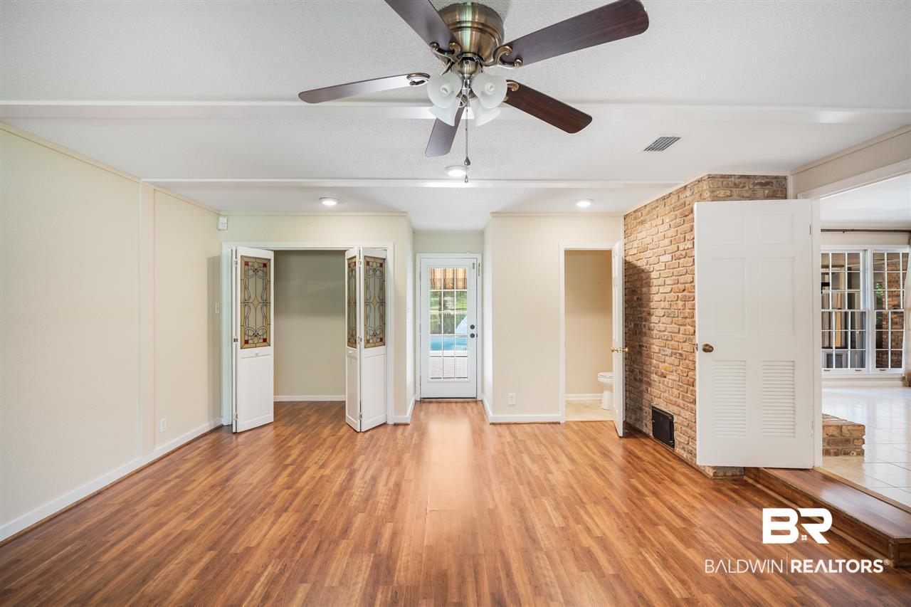 705 Spring Station Road Mobile, AL 36609 - Photo 14 of 35