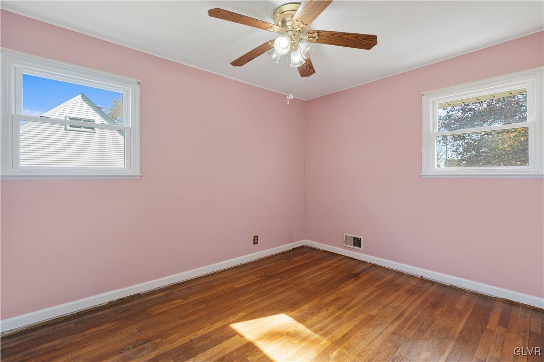 2121 Aster Road Bethlehem, PA 18018 - Photo 24 of 51 Bedroom 2