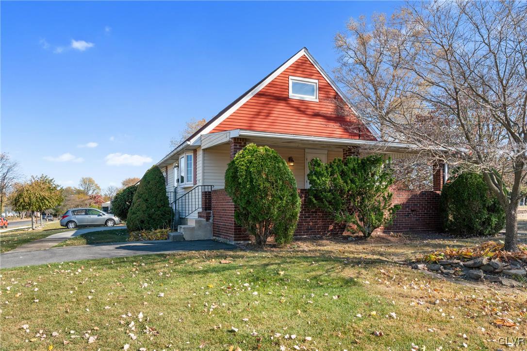 2121 Aster Road Bethlehem, PA 18018 - Photo 45 of 51 Gallery Image 45