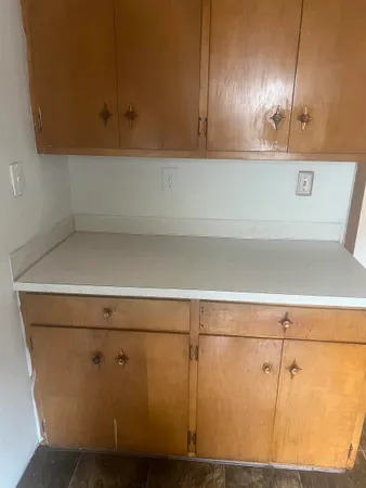 $1,100 | 2221 7th Avenue, Rockford, IL 61104