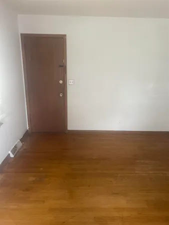 $1,100 | 2221 7th Avenue, Rockford, IL 61104
