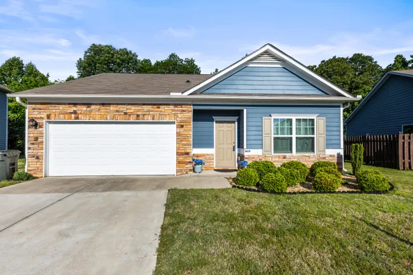 $270,000 | 1409 Red Hill Drive, Dalton, GA 30720