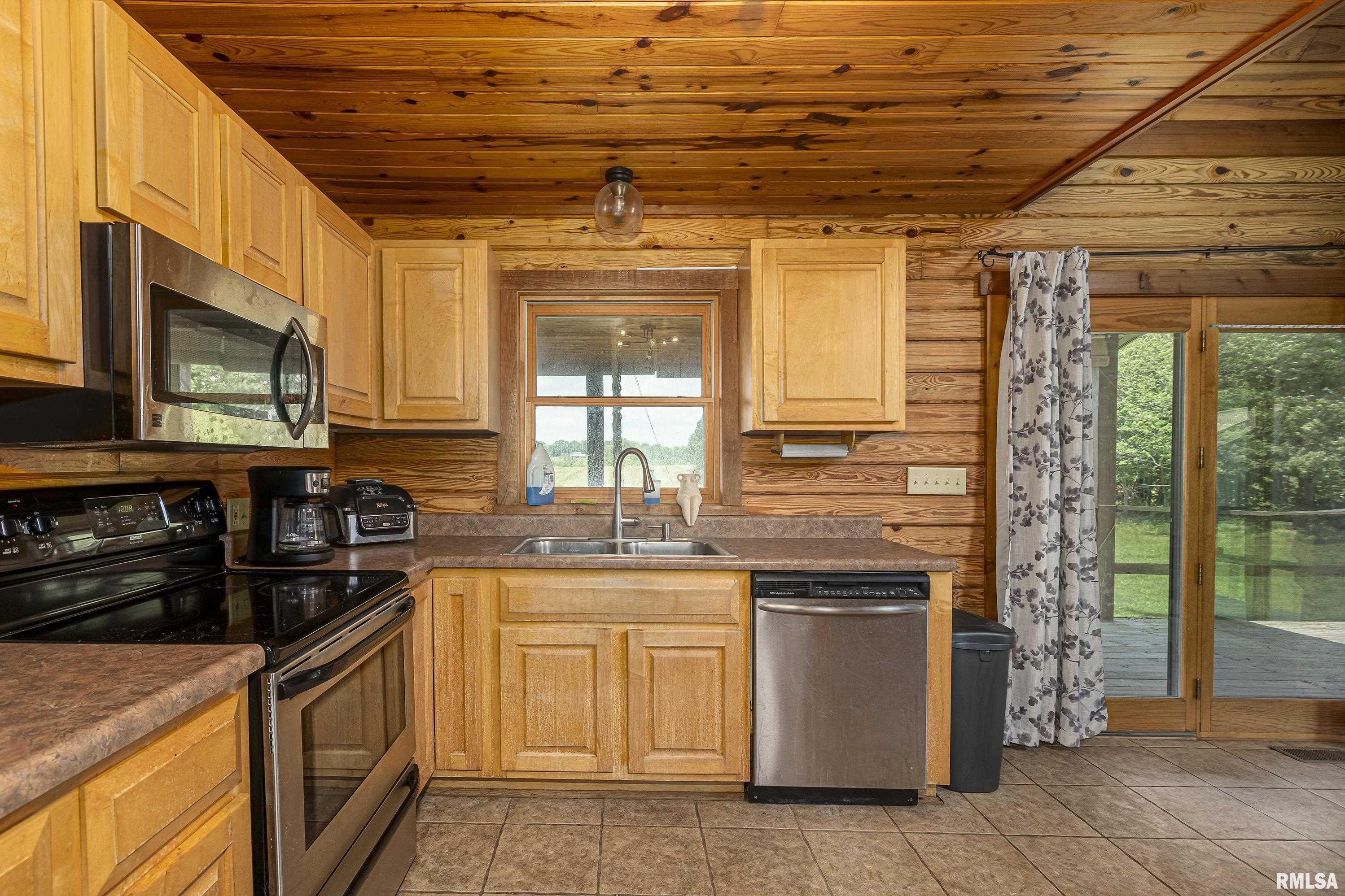 845 Foster Road Anna, IL 62906 - Photo 9 of 38 Gallery Image 9