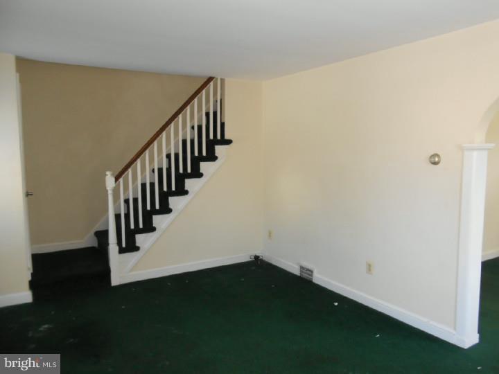 627 Rutledge Avenue Folsom, PA 19033 - Photo 4 of 17 Gallery Image 4