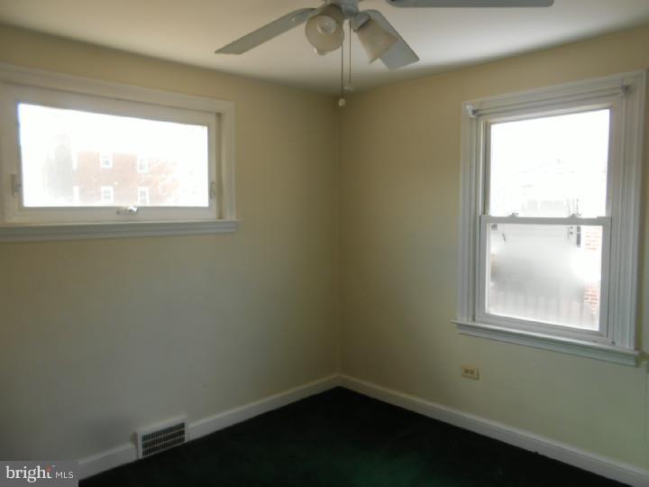 627 Rutledge Avenue Folsom, PA 19033 - Photo 6 of 17 Gallery Image 6