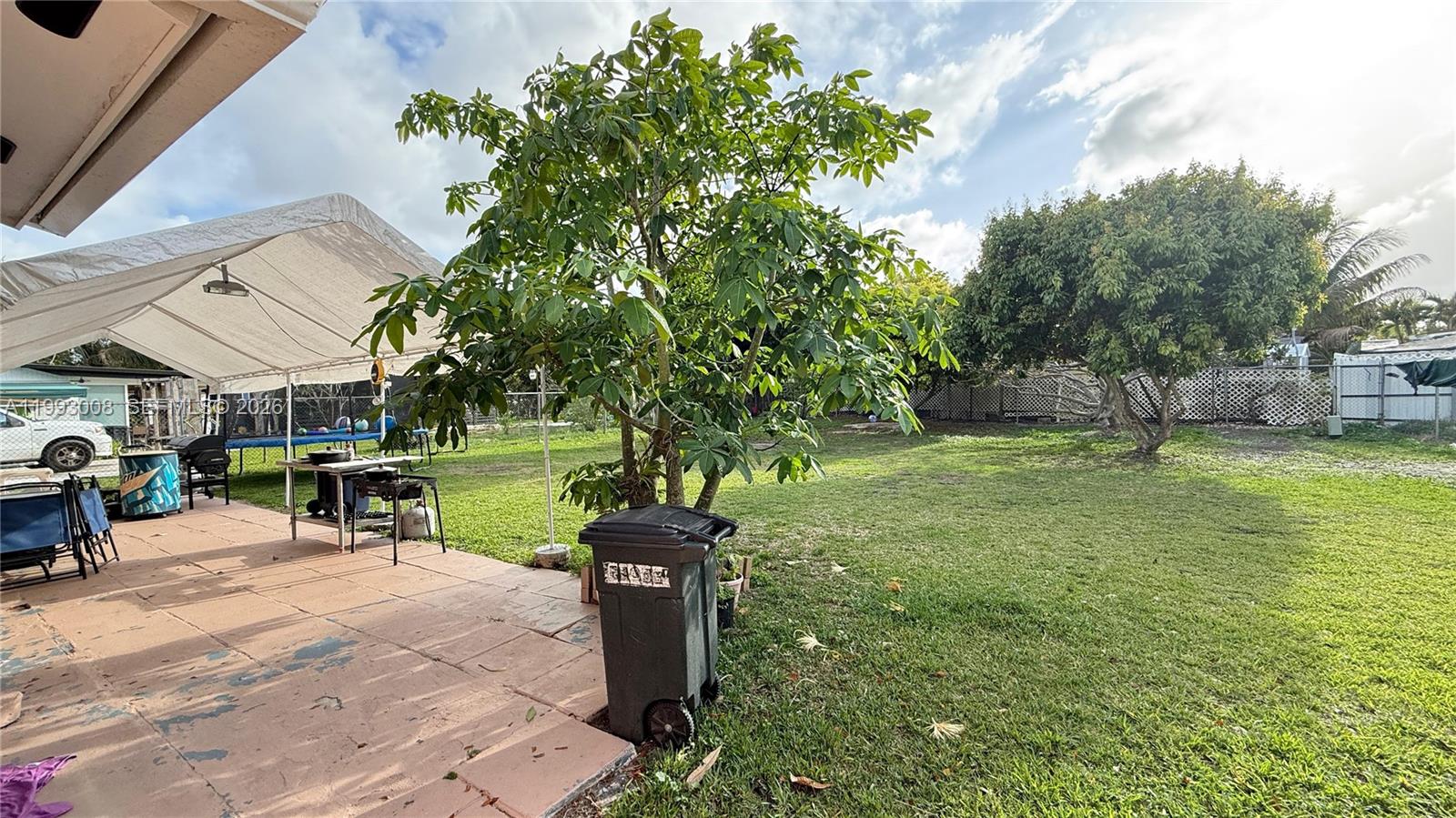 7144 Southwest 148th Court Miami, FL 33193 - Photo 11 of 27