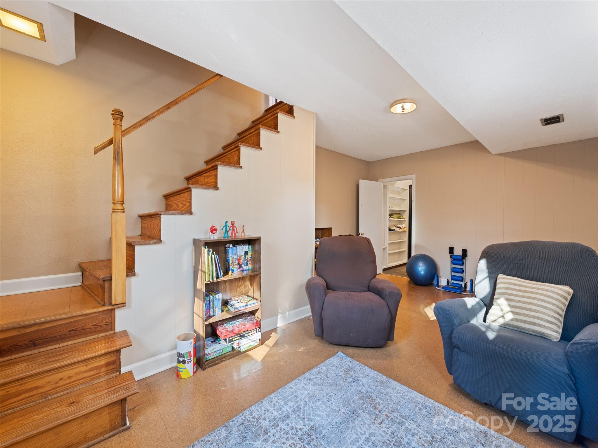 1210 Pinebrook Circle Hendersonville, NC 28739 - Photo 17 of 18