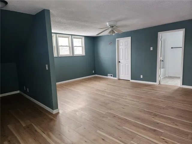 $1,300 | 1333 1st Avenue, Gibbon, MN 55335