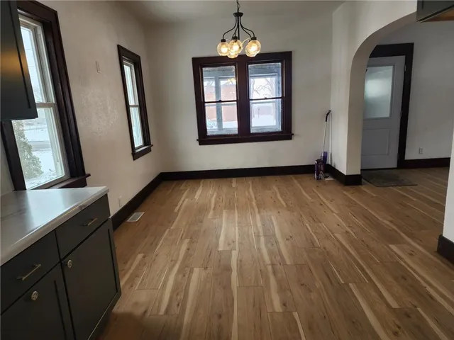 $1,300 | 1333 1st Avenue, Gibbon, MN 55335