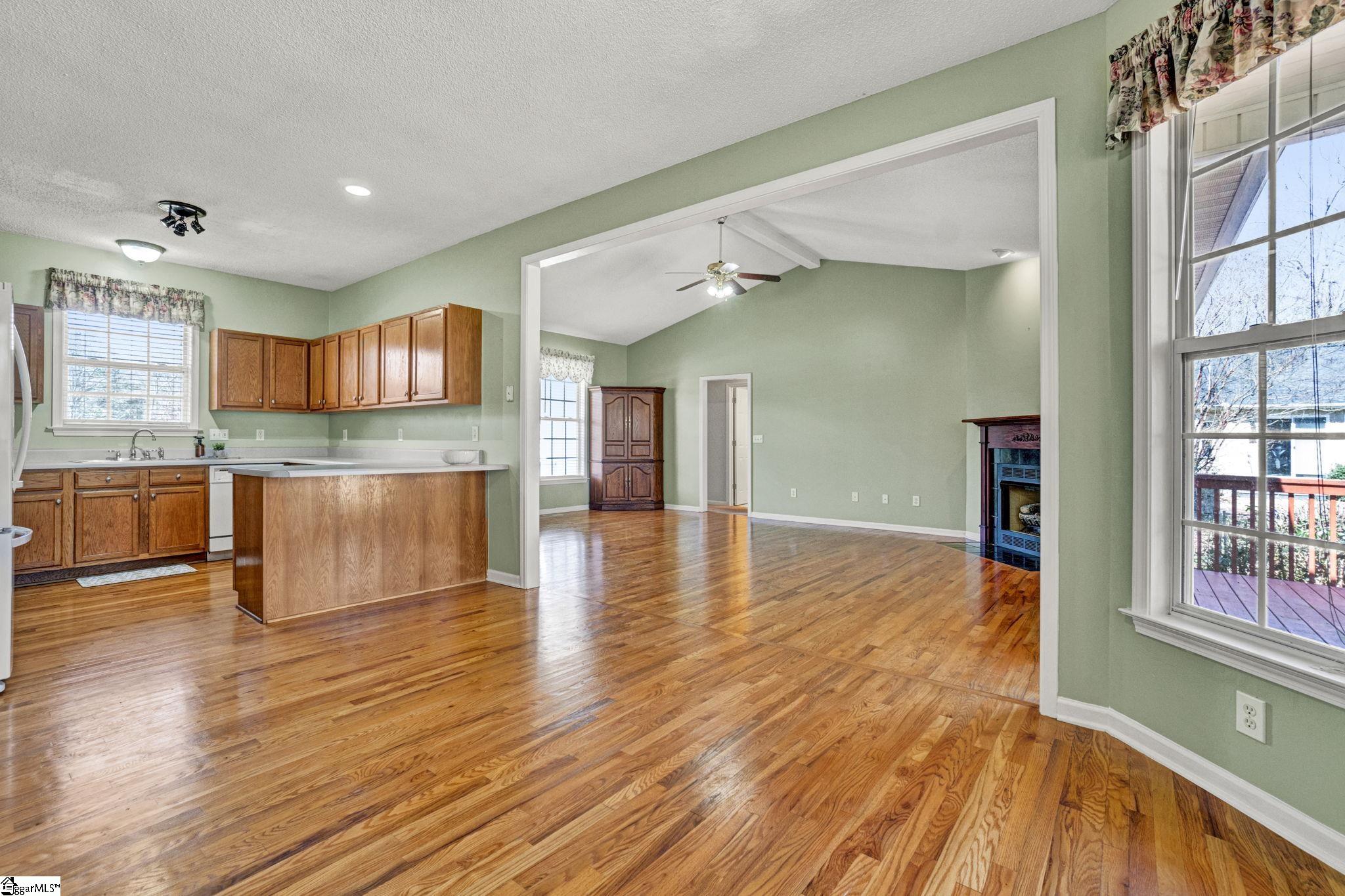 113 Wild Oak Run Anderson, SC 29625 - Photo 15 of 49