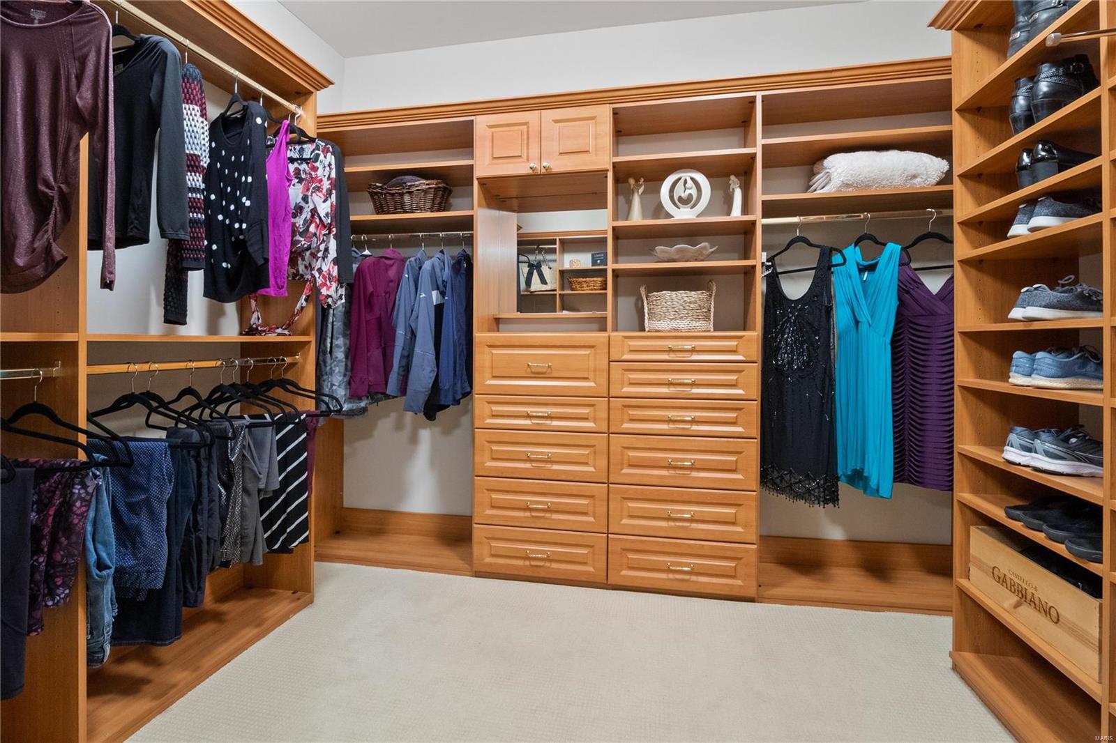 12 Dielman Road Ladue, MO 63124 - Photo 20 of 43 Gallery Image 20