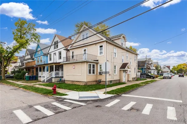 $349,000 | 194 Chadduck Avenue, Buffalo, NY 14207