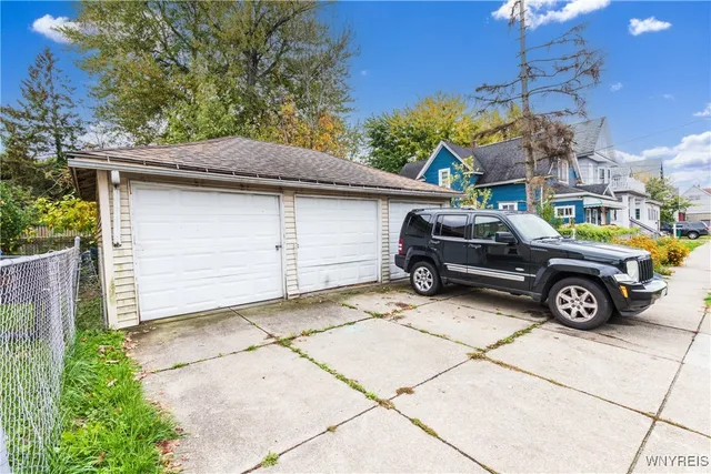$349,000 | 194 Chadduck Avenue, Buffalo, NY 14207
