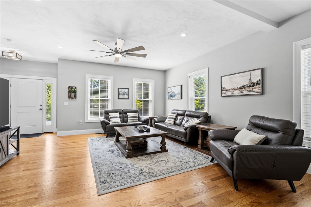 7 Maris Lane Dighton, MA 02764 - Photo 10 of 42