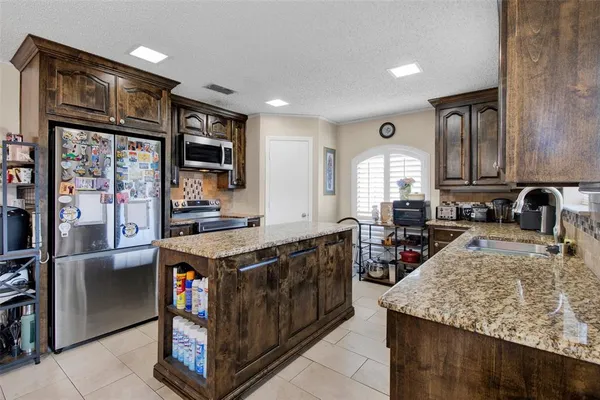 $415,000 | 902 Kingsbury Court, Longview, TX 75604