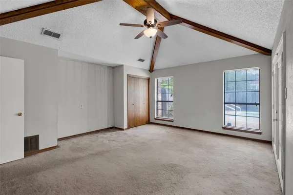 $415,000 | 902 Kingsbury Court, Longview, TX 75604