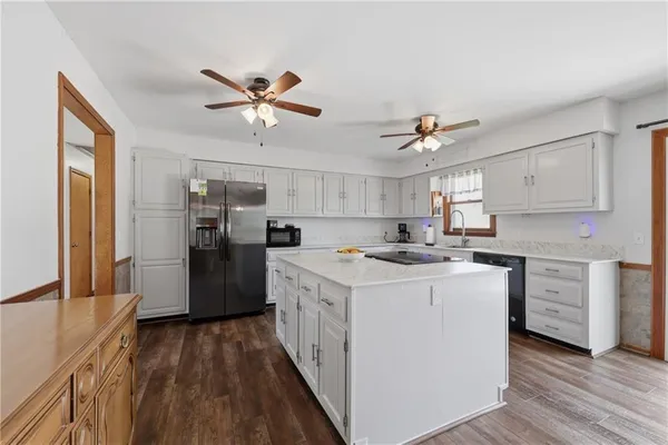 $425,000 | 37600 East 171st Street, Pleasant Hill, MO 64080