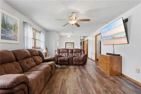 $425,000 | 37600 East 171st Street, Pleasant Hill, MO 64080