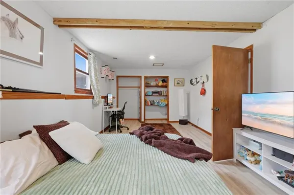 $425,000 | 37600 East 171st Street, Pleasant Hill, MO 64080