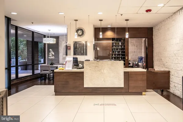 $2,300 | 6301 Stevenson Avenue, Unit 510, Alexandria, VA 22304