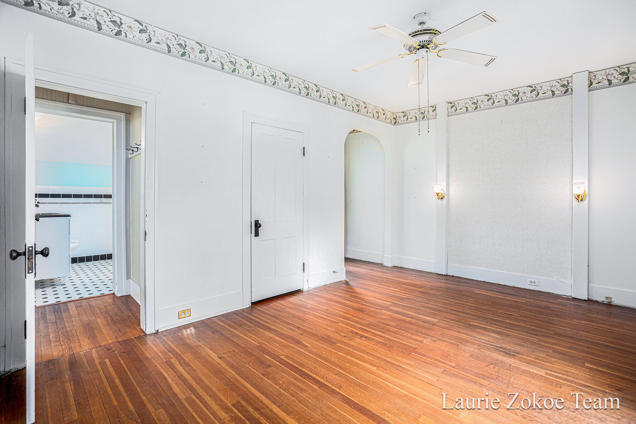 213 Liberty Street Spring Lake, MI 49456 - Photo 16 of 34 8L9A2911