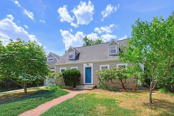$6,000 | 11 Hatfield Road, Newton, MA 02465