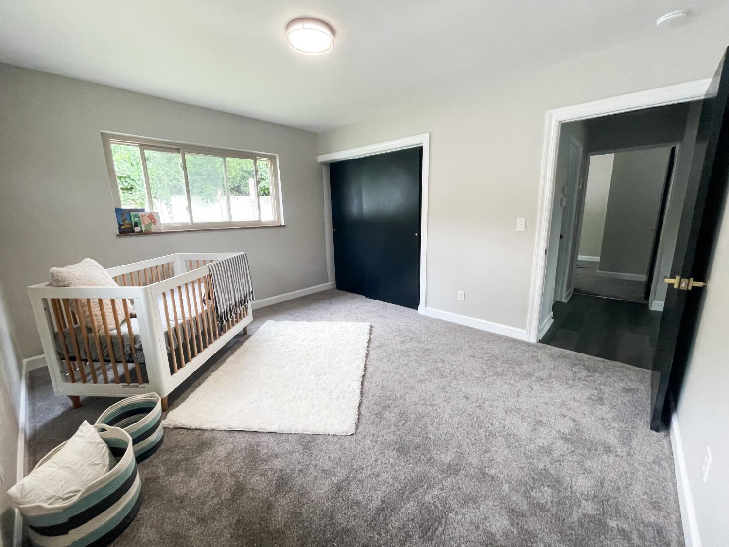 5668 Vogel Road Cincinnati, OH 45239 - Photo 35 of 44