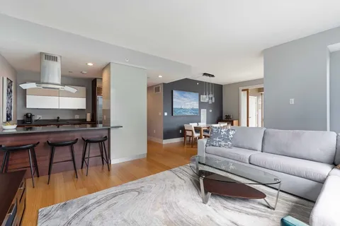 $1,625,000 | 45 Province Street, Unit 1706, Boston, MA 02108