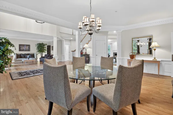 $1,599,900 | 208 Deep Trail Lane, Rockville, MD 20850