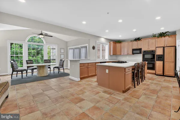 $1,599,900 | 208 Deep Trail Lane, Rockville, MD 20850