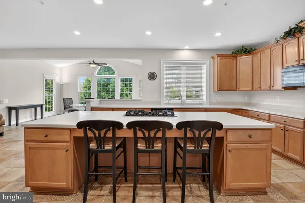$1,599,900 | 208 Deep Trail Lane, Rockville, MD 20850