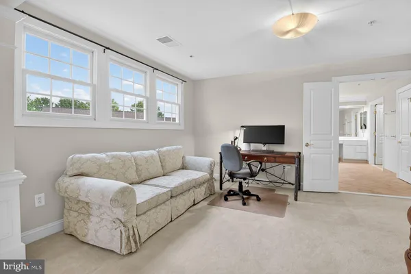 $1,599,900 | 208 Deep Trail Lane, Rockville, MD 20850