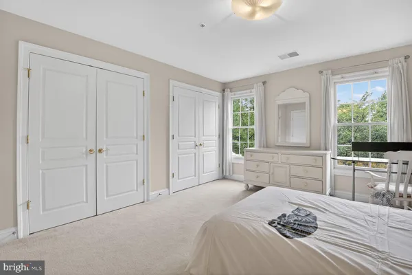$1,599,900 | 208 Deep Trail Lane, Rockville, MD 20850