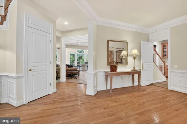$1,599,900 | 208 Deep Trail Lane, Rockville, MD 20850