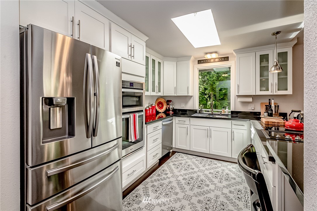 6520 Fisher Road Edmonds, WA 98026 - Photo 18 of 40 Gallery Image 18