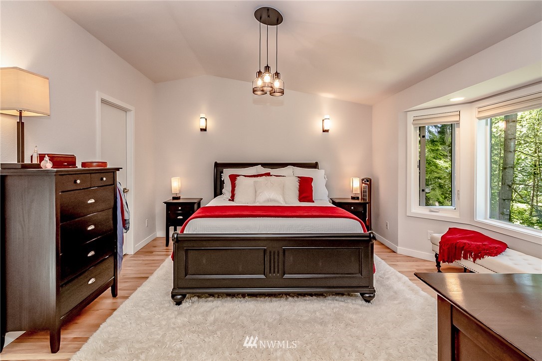6520 Fisher Road Edmonds, WA 98026 - Photo 27 of 40 Gallery Image 27