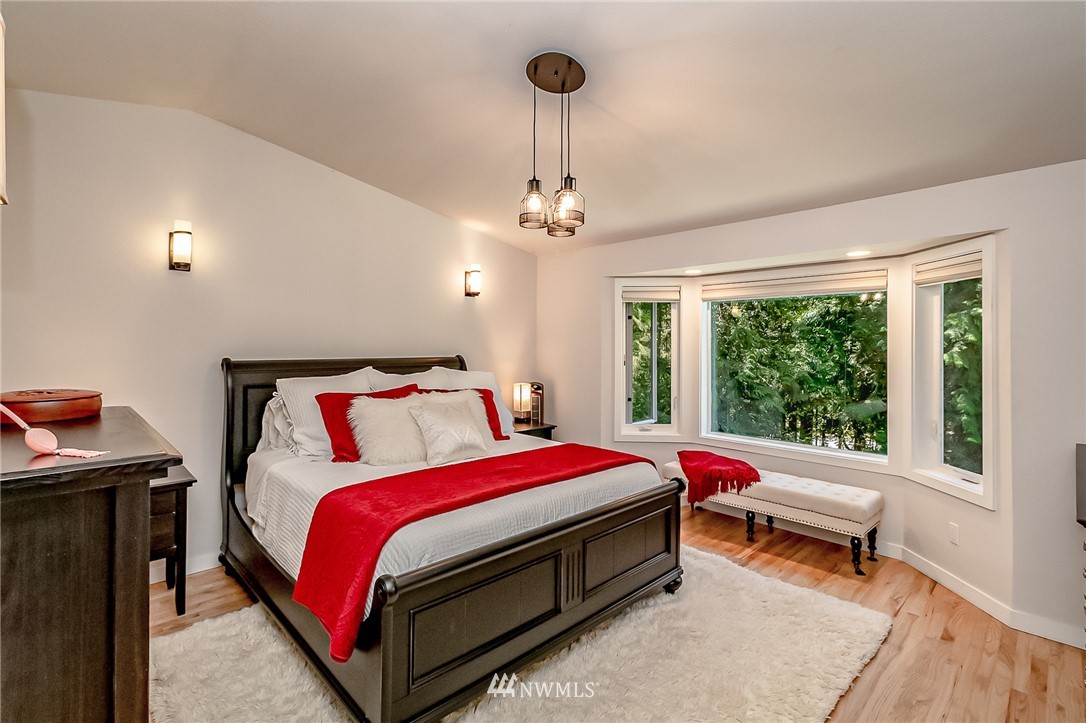6520 Fisher Road Edmonds, WA 98026 - Photo 29 of 40 Gallery Image 29