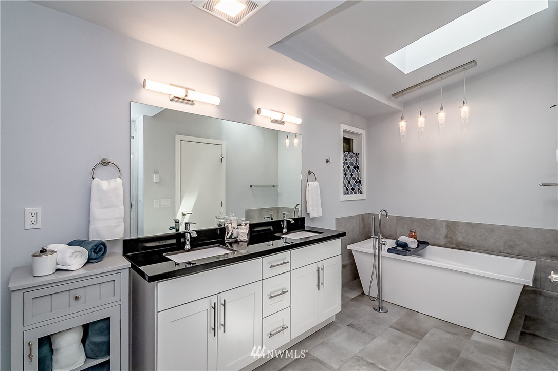 6520 Fisher Road Edmonds, WA 98026 - Photo 31 of 40 Gallery Image 31