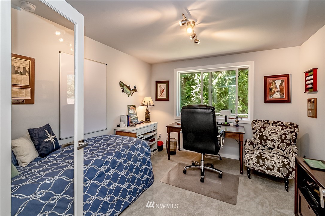 6520 Fisher Road Edmonds, WA 98026 - Photo 7 of 40 Gallery Image 7