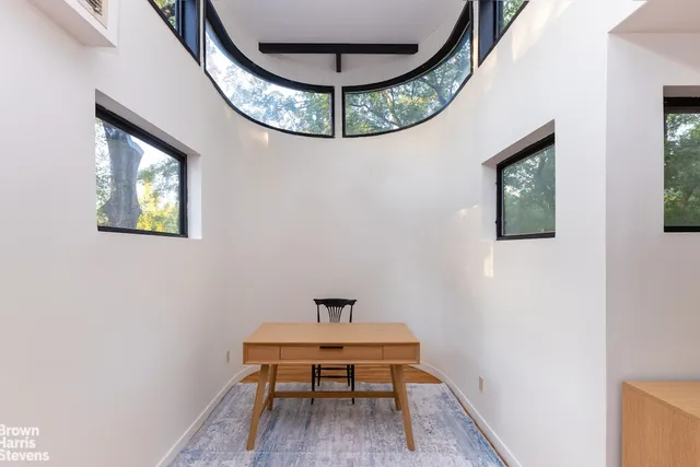 $2,500,000 | 712 Ladd Road | North Riverdale