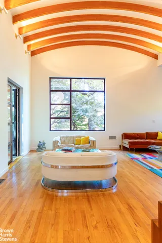 $2,500,000 | 712 Ladd Road | North Riverdale