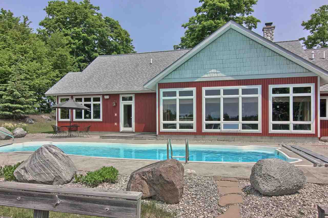 5489 North Jacobson Road Northport, MI 49670 - Photo 2 of 42 1798913-1.JPG