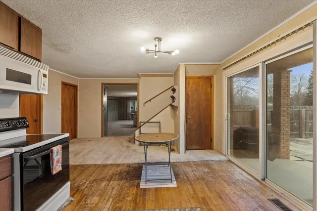 $225,000 | 709 Park Shore Drive, Cassopolis, MI 49031