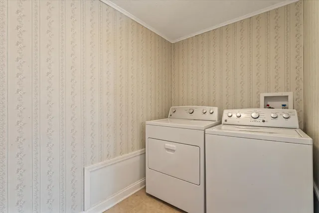 $225,000 | 709 Park Shore Drive, Cassopolis, MI 49031