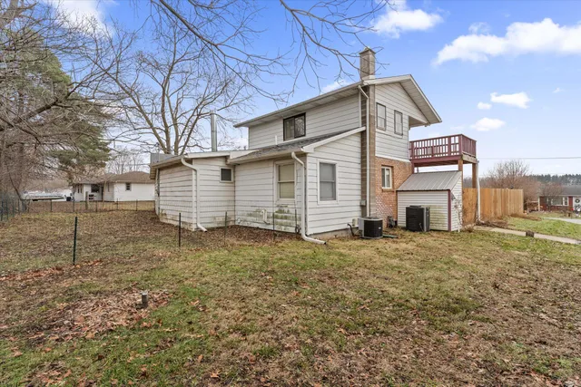 $225,000 | 709 Park Shore Drive, Cassopolis, MI 49031