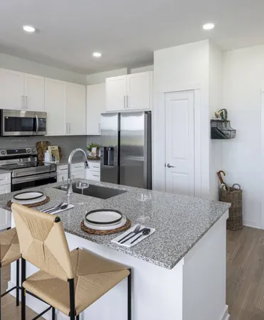 $1,901 | 10203 Karsten Road, Unit 2222, Rosharon, TX 77583