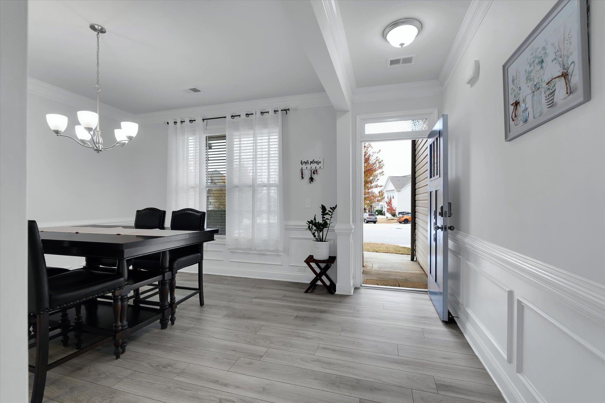 406 Willow Grove Way Anderson, SC 29621 - Photo 2 of 32