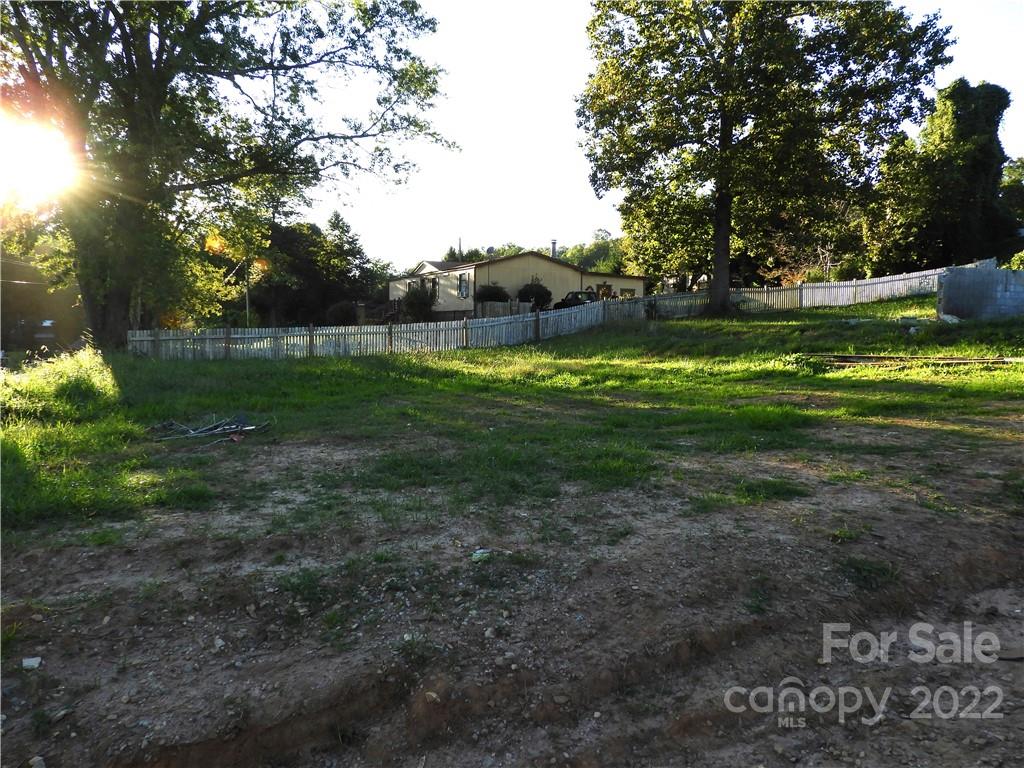 529 Jacktown Road Marion, NC 28752 - Photo 14 of 14 a view of a garden